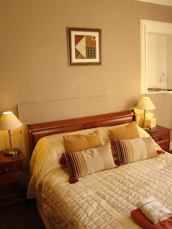 Callander Meadows Bed & Breakfast Room photo
