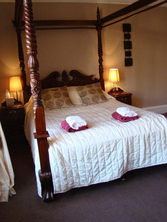 Callander Meadows Bed & Breakfast Room photo